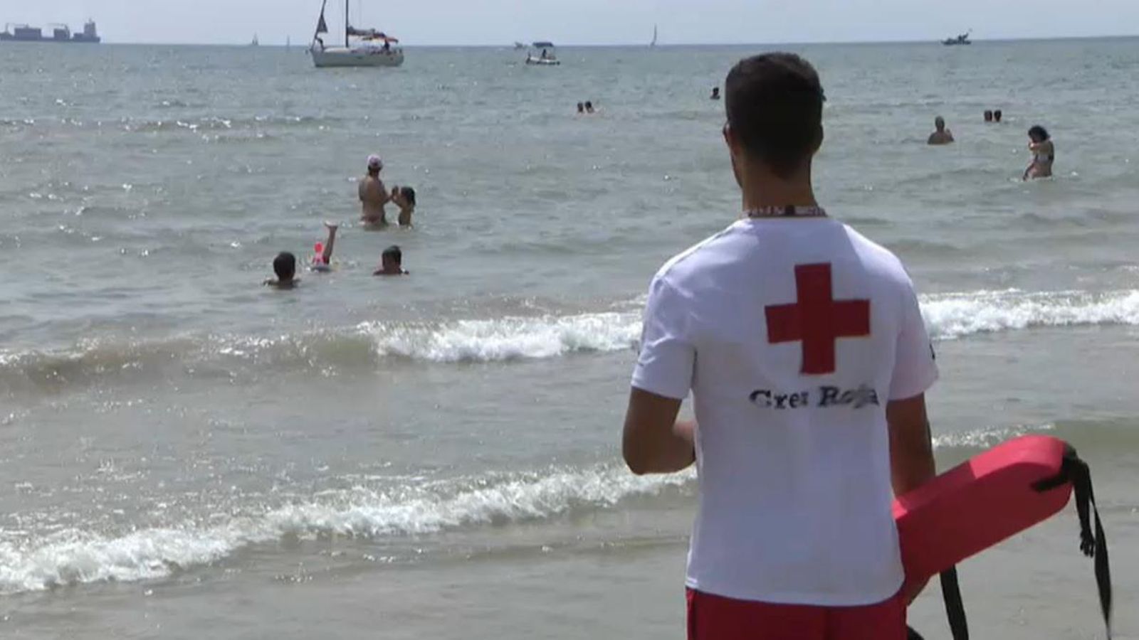 Mor ofegada una dona de 83 anys a la platja de Sant Antoni, a Cullera