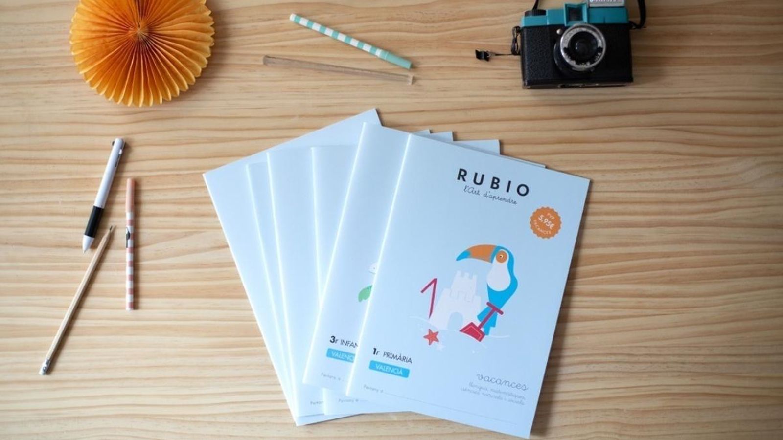 Versió en paper dels quaderns Rubio per a l'aprenentatge infantil