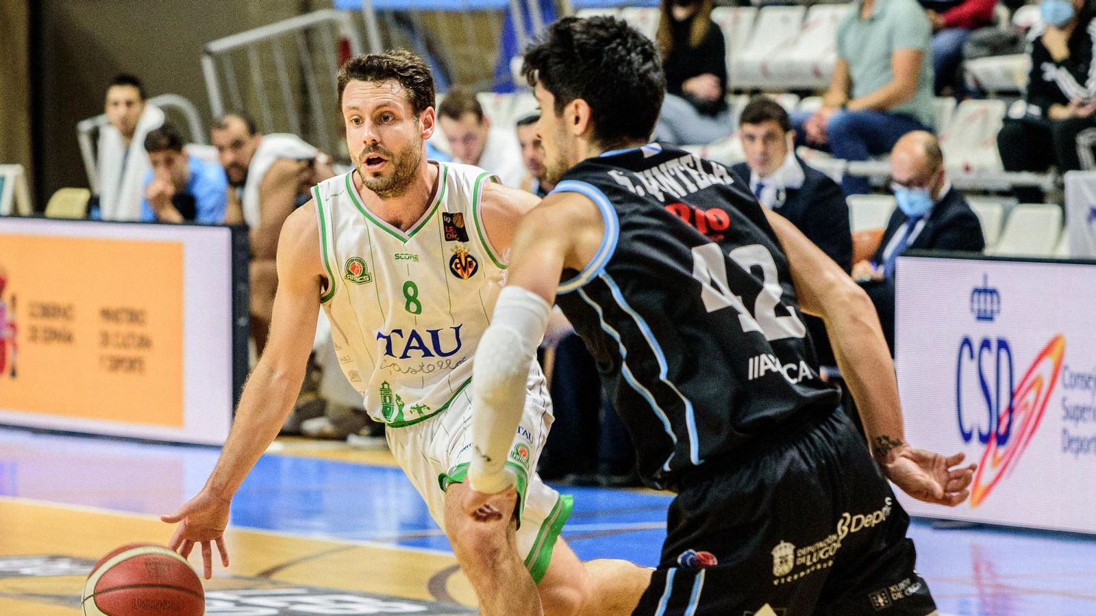 El TAU Castelló guanya al Breogan