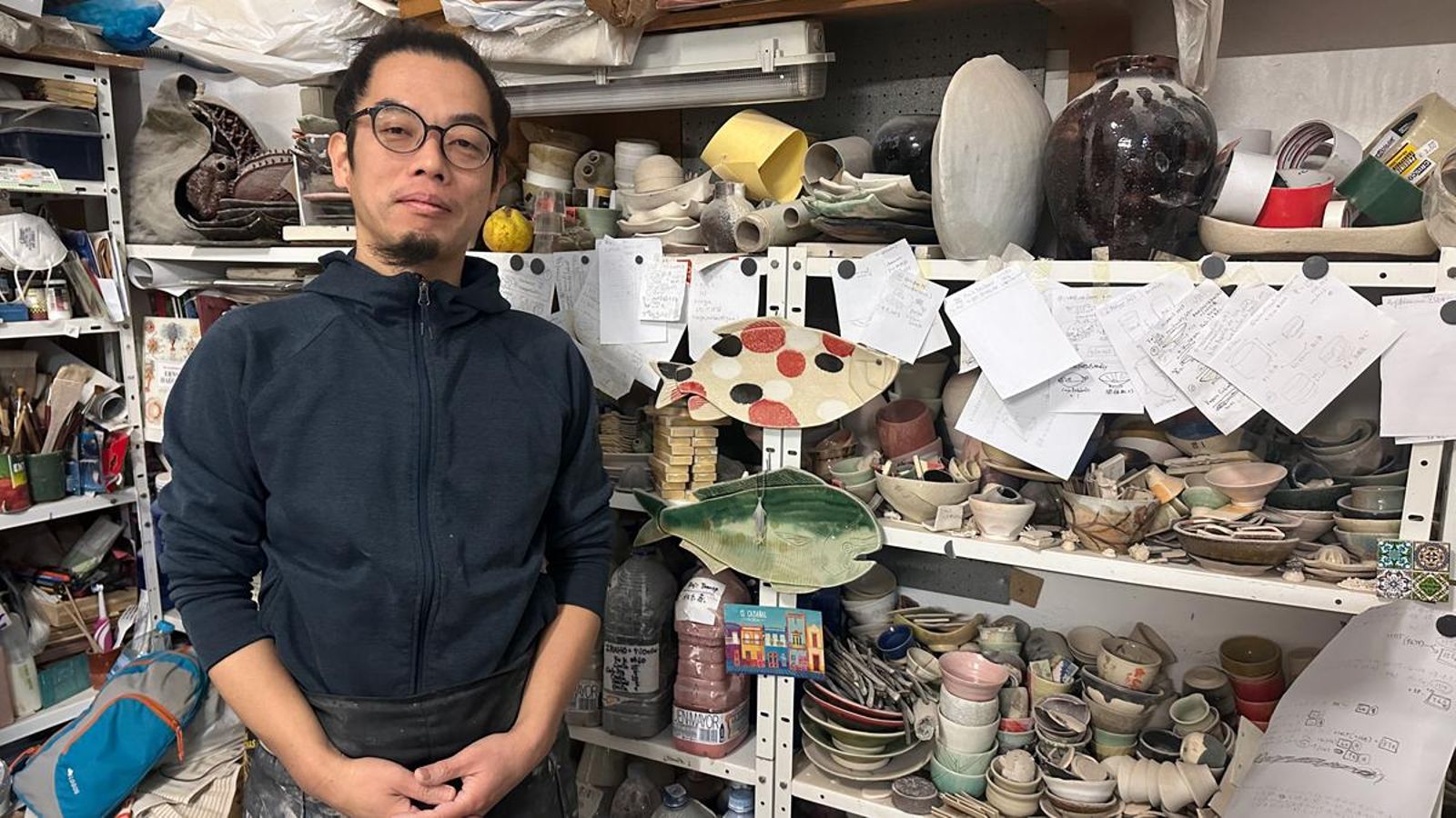 Takashi Matsuo al seu taller del Cabanyal