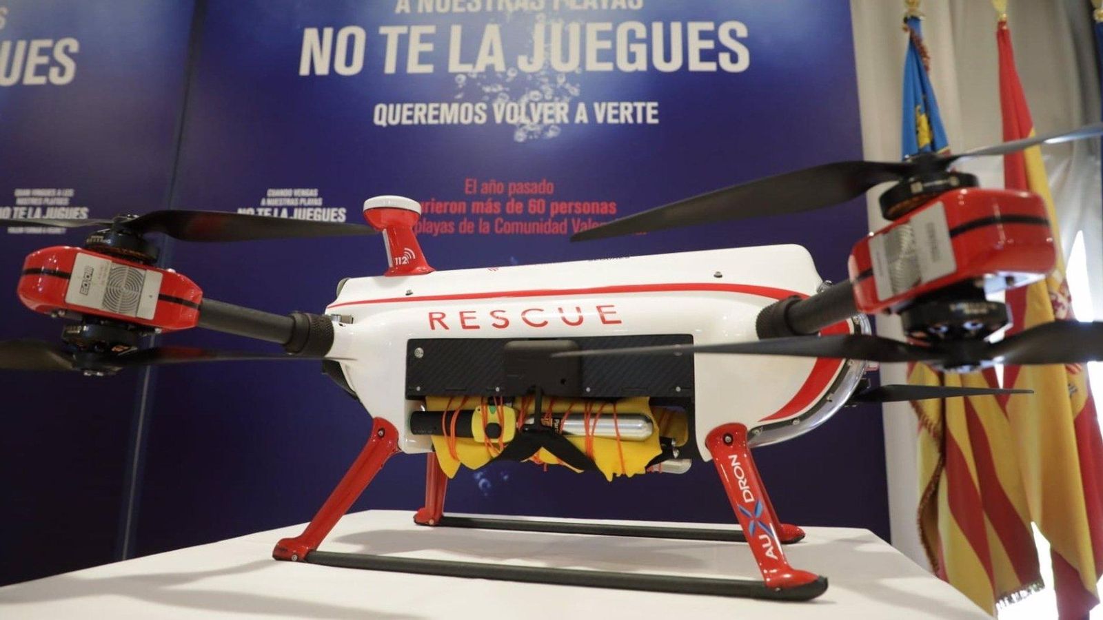Un dels drons que s'usarà en el projecte pilot per a reduir el nombre d'ofegaments en les platges valencianes