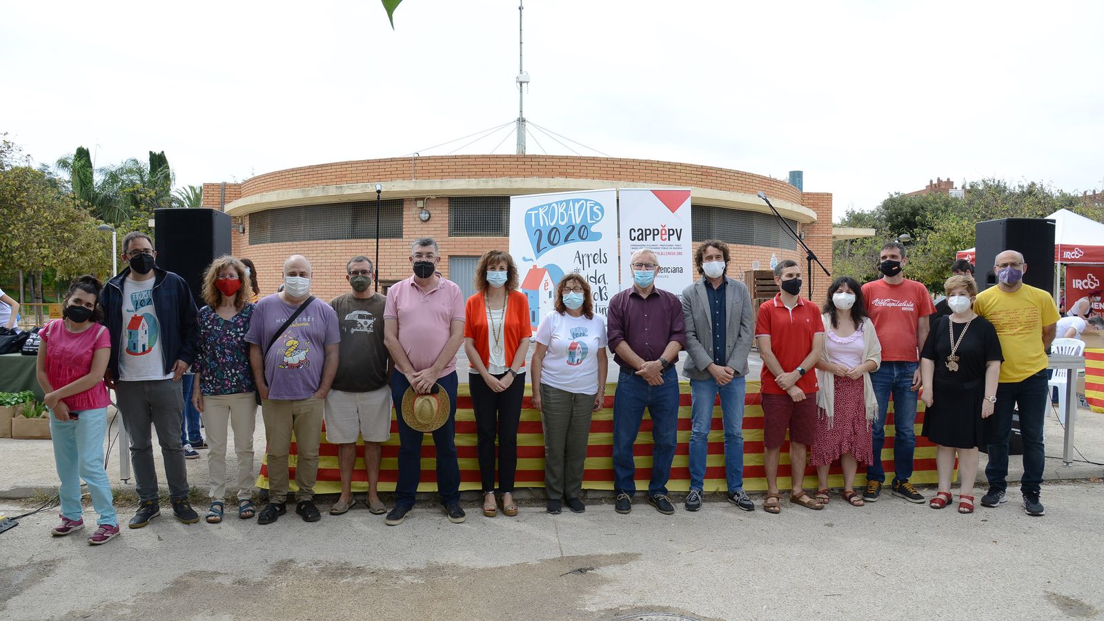 Escola Valenciana tanca el cicle ReTrobades de 2021 amb un acte a València