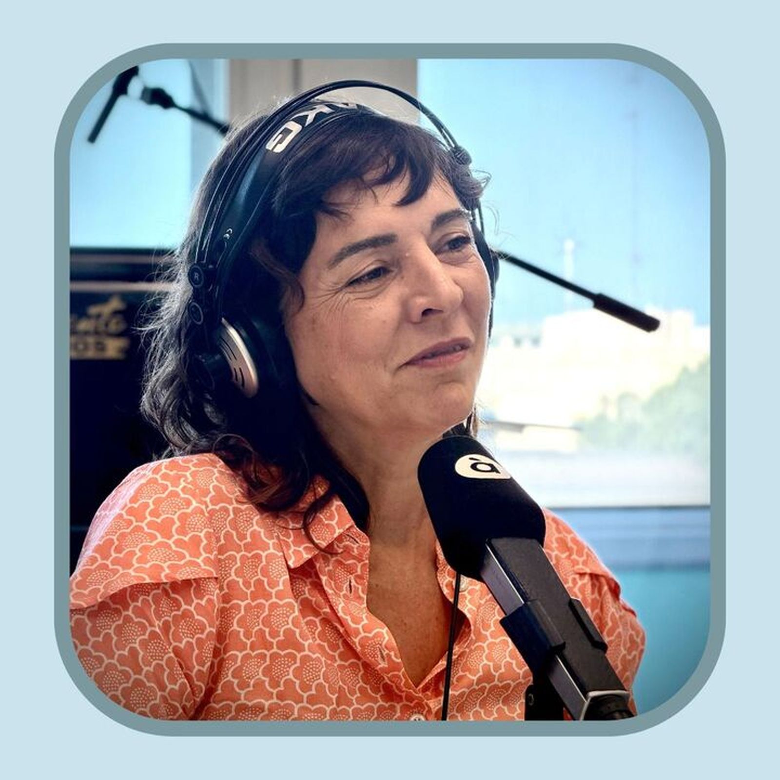 08.06.2026 | Núria Cadenes presenta la seua novel·la ‘Qui salva una vida’, premi Proa de Novel·la 2025 episode artwork