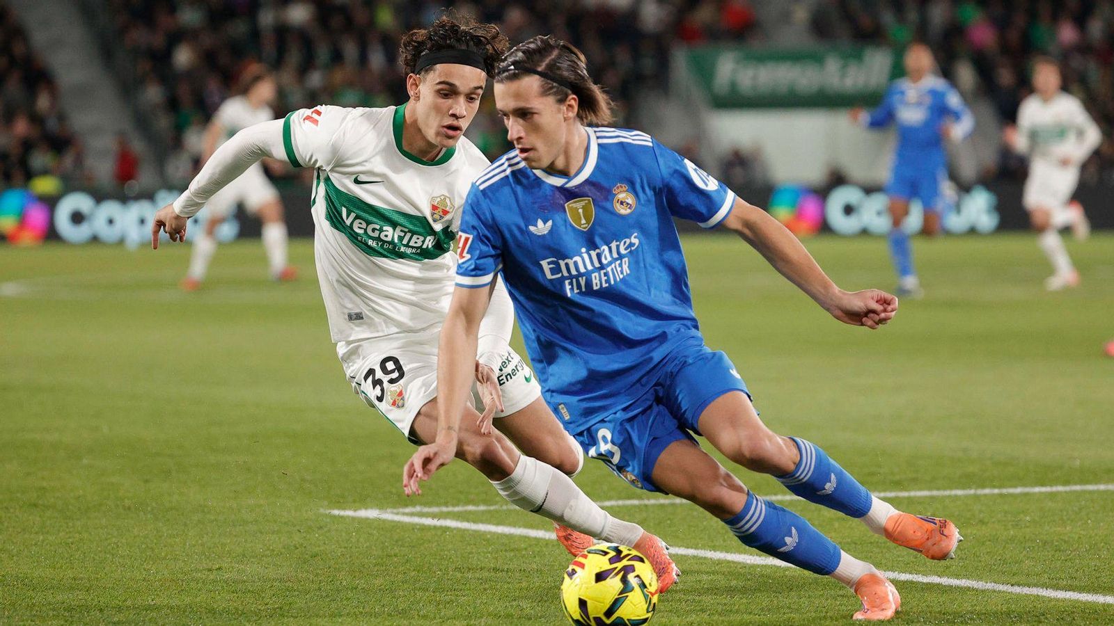 Héctor Fort i Álvaro Carreras, en una acció del duel