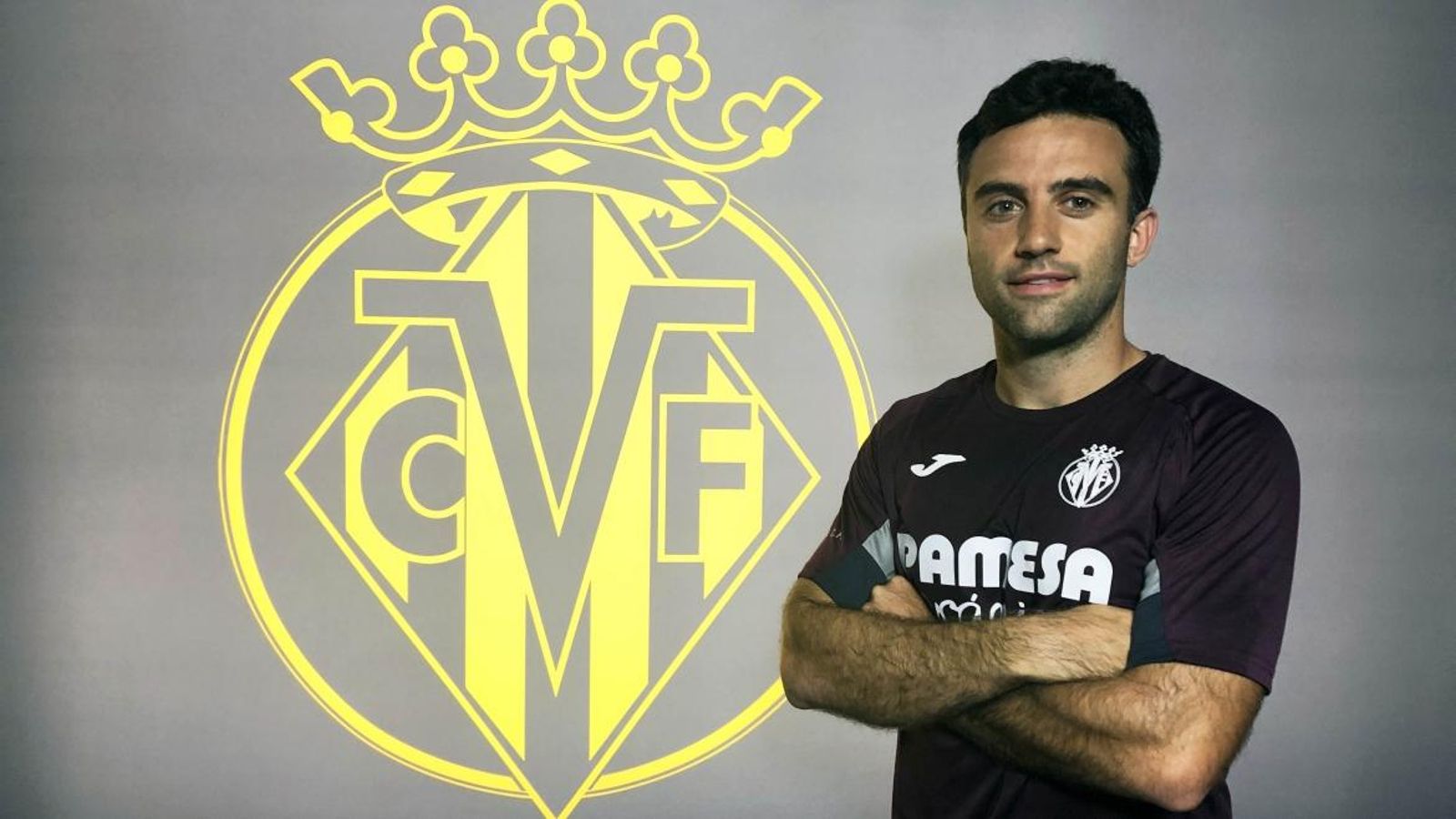 Rossi, de 32 anys, ha jugat 5 temporades en el Villarreal