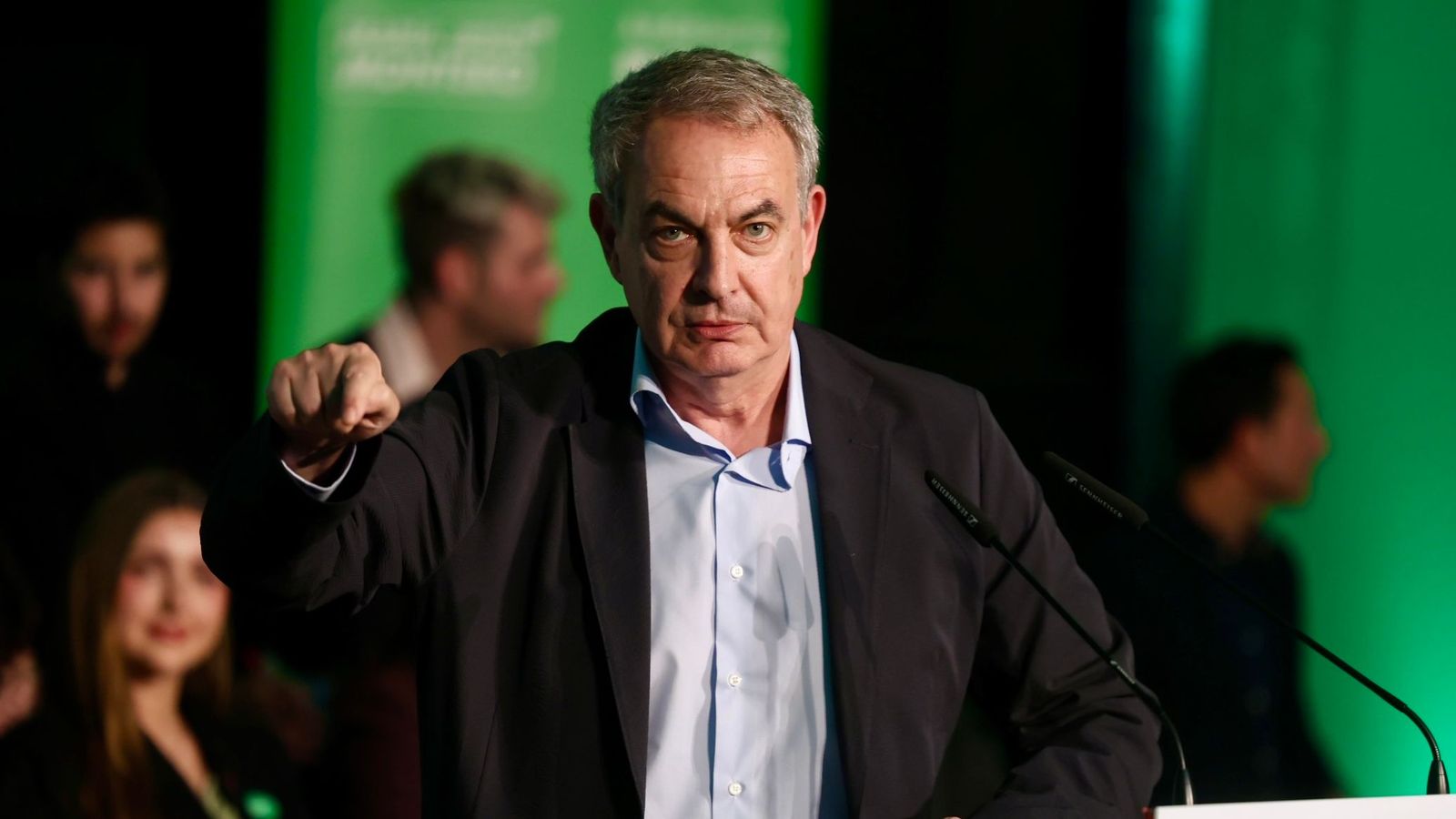 L'expresident del govern espanyol, José Luis Rodríguez Zapatero, durant un míting celebrat el 14 de maig del 2026 a Cadis