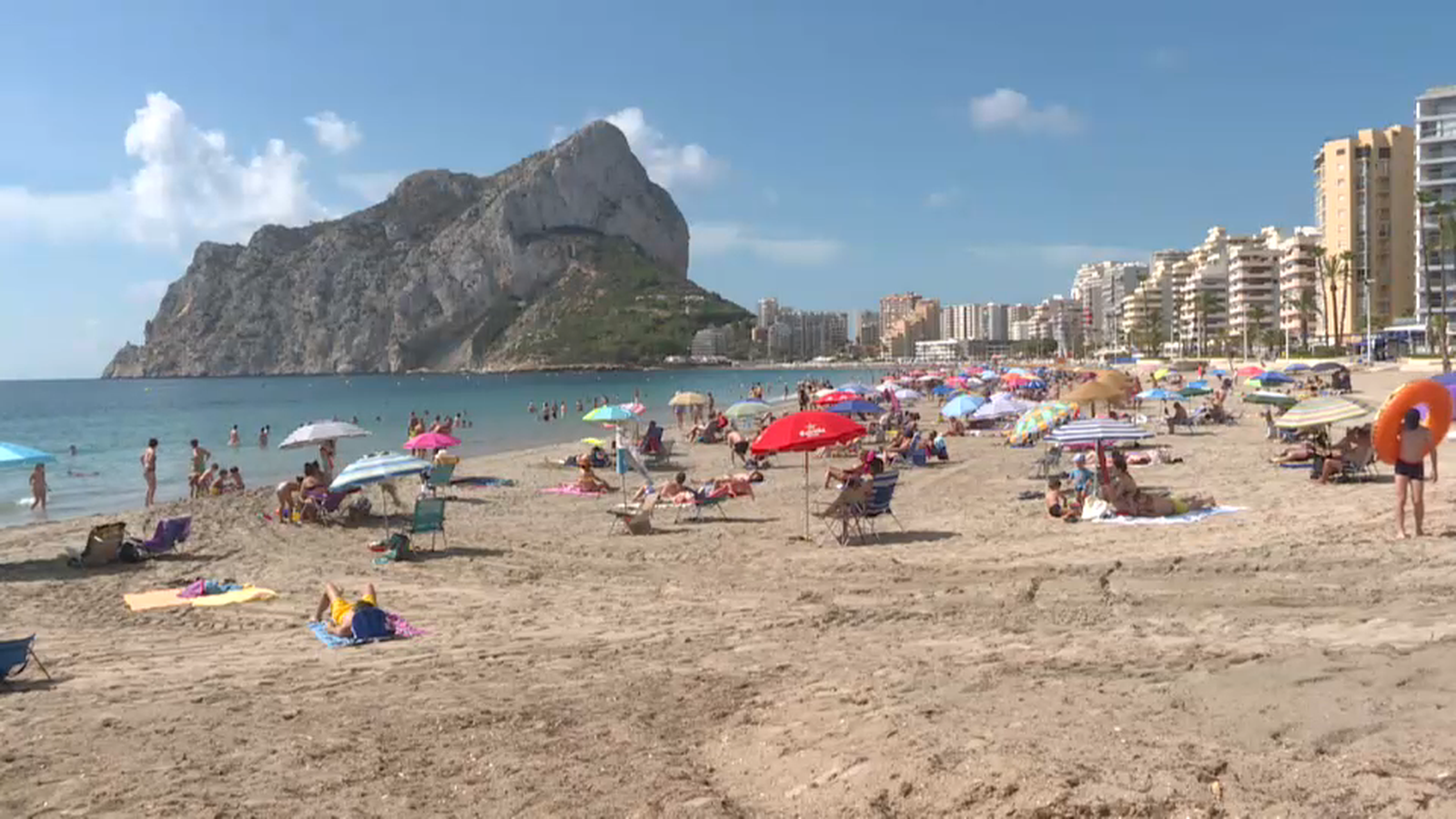 Un 15 d’agost sense trànsit a les carreteres, turistes ni grans celebracions