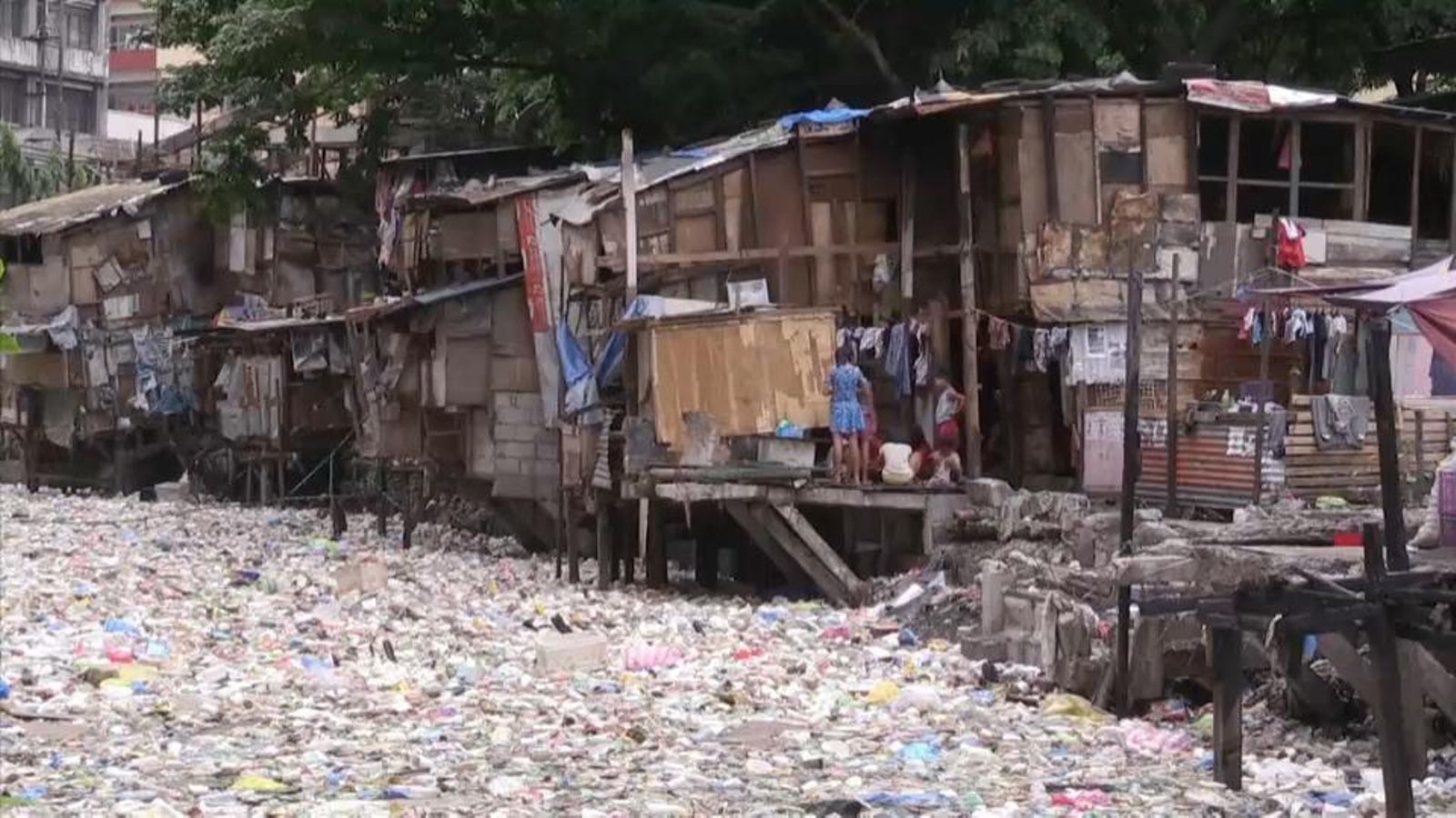 La lluita contra el plàstic centra el Dia Mundial del Medi Ambient