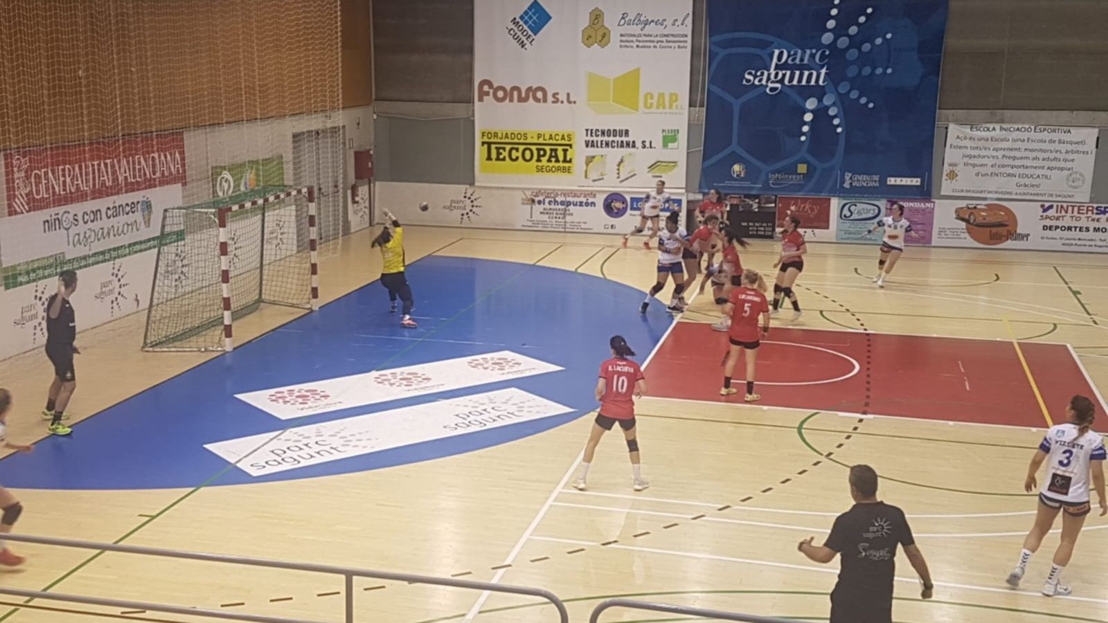 La derrota del Morvedre contra el Granollers a casa ha consumat el descens de les saguntines.