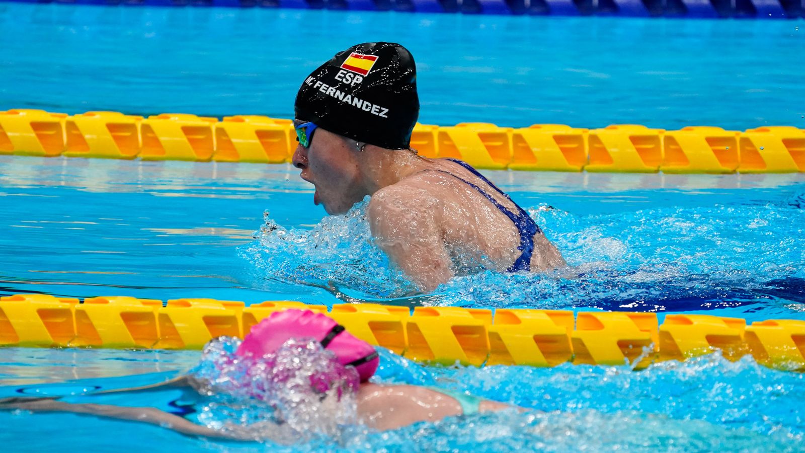 Marta Fernández guanya l'or en els 50 metres braça