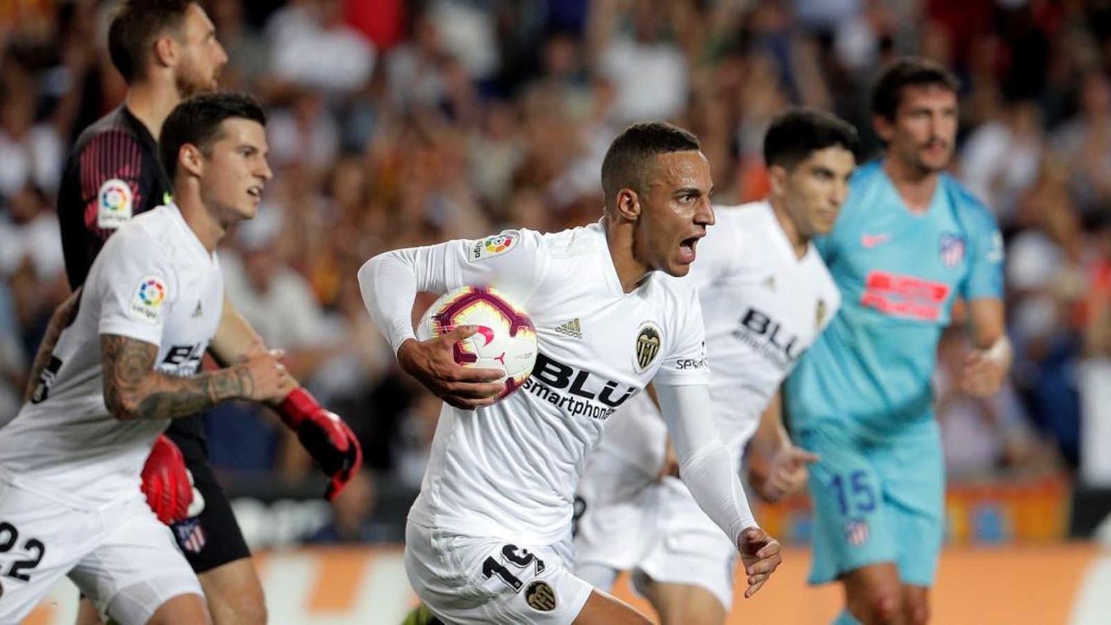 Rodrigo Moreno ha fet el gol de l'empat per al València en la segona part | (Efe)