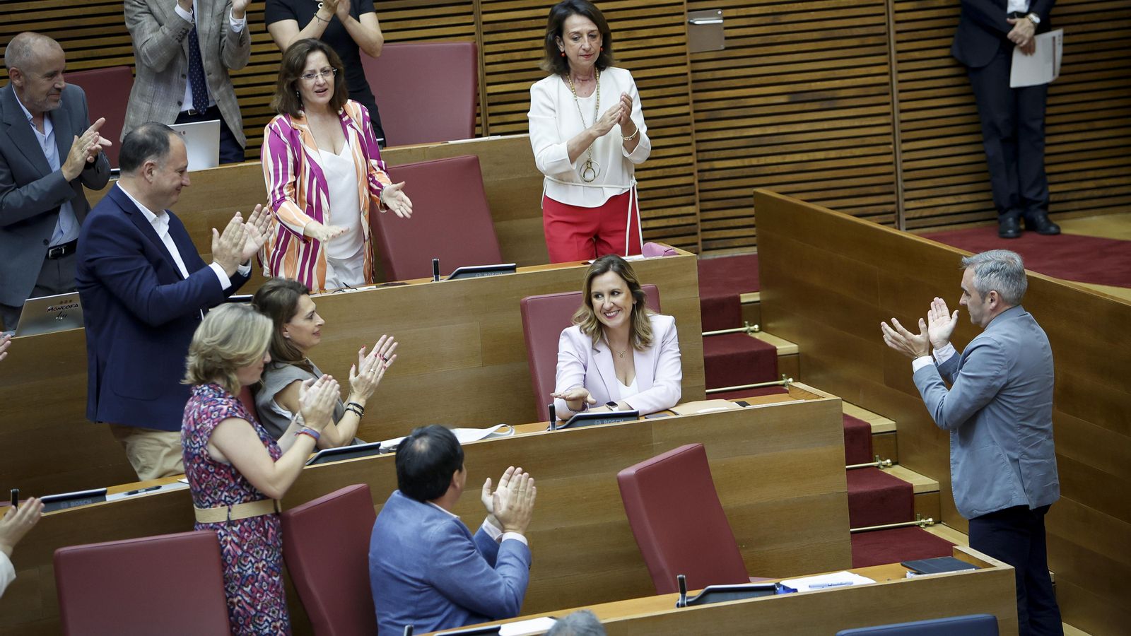 Compareixença del president de la Generalitat, Carlos Mazón, en la sessió de control en les Corts este dijous