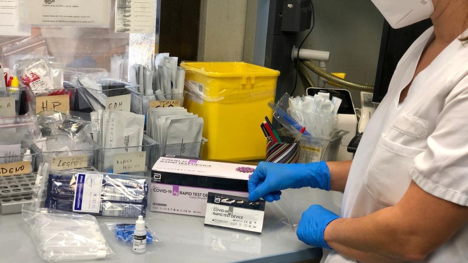 Els tests d'antígens són unes proves ràpides amb una fiabilitat similar a la d'una prova PCR