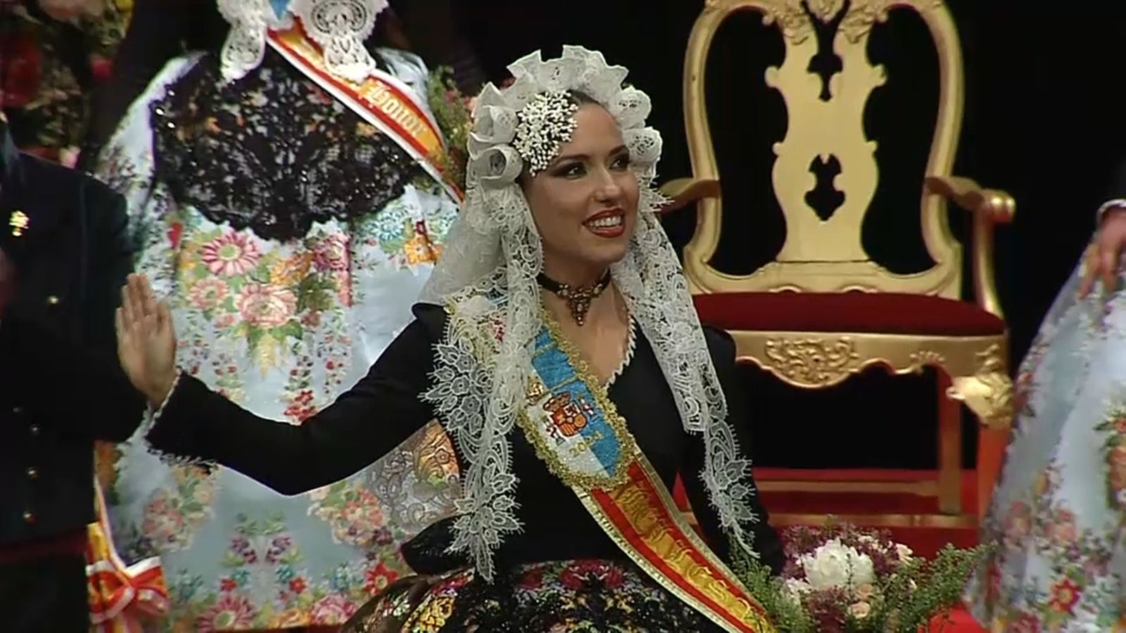 Alba Muñoz, proclamada bellesa del foc 2024