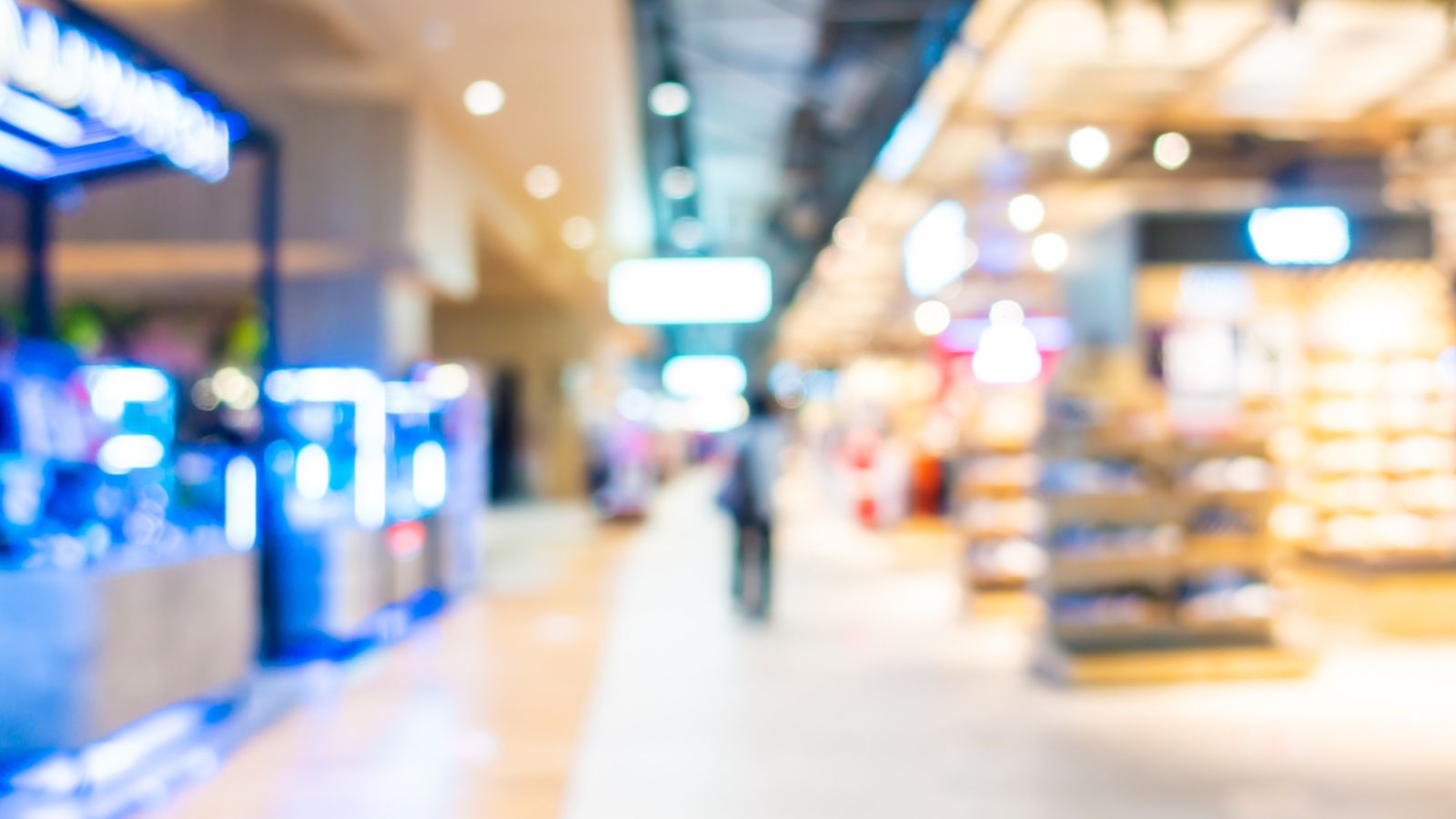 Compromís proposa tancar els centres comercials de més de 800 metres quadrats