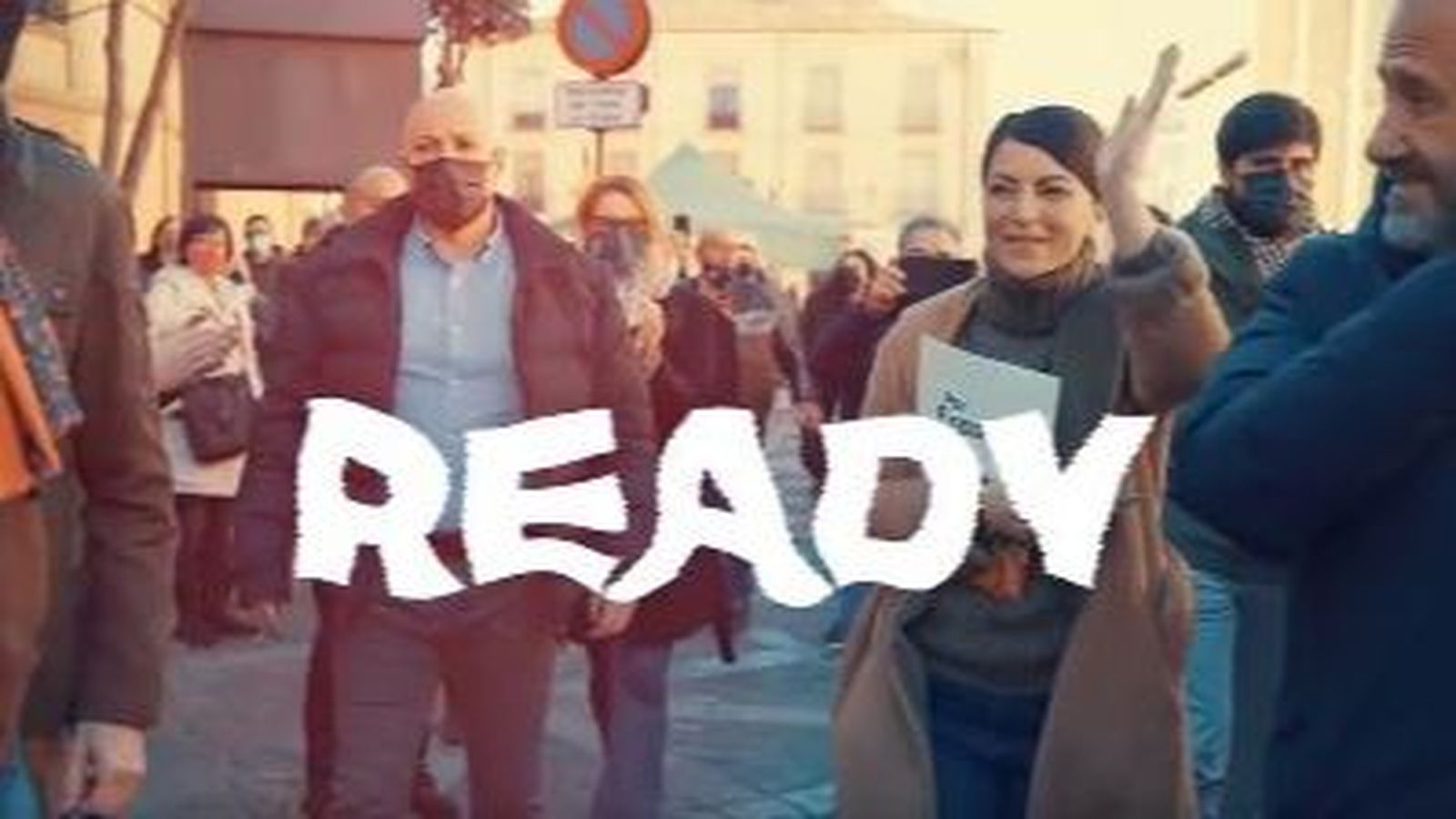 Extracte d'un dels vídeos de la campanya de Macarena Olona fent servir la cançó SlowMo de Chanel