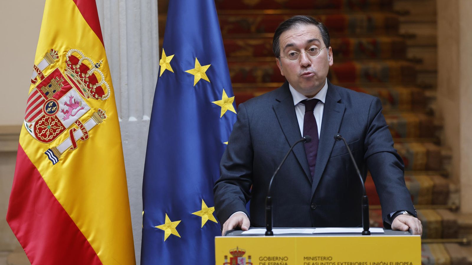 Albares, este dijous des del Palau de Viana