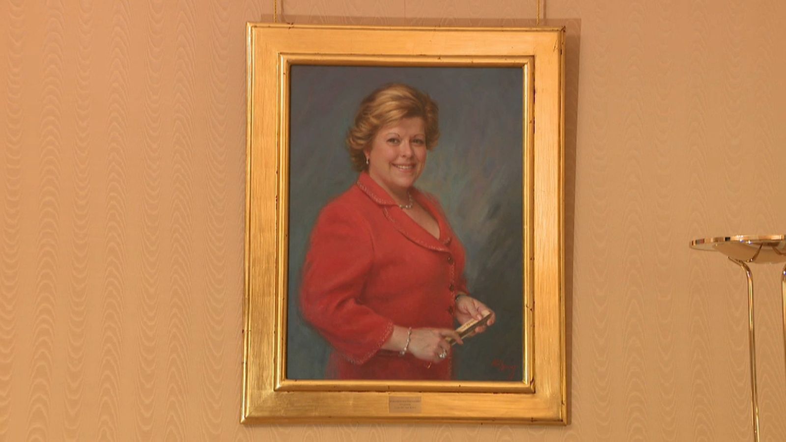 Quadre de Milagrosa Martínez a les Corts