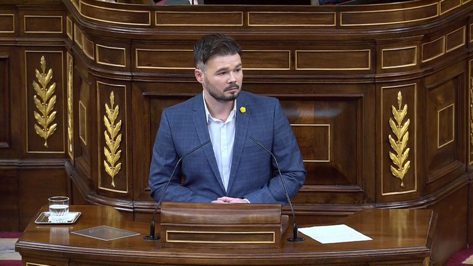 Gabriel Rufián, diputat d'ERC al Congrés dels Diputats, durant la votació de la cinquena pròrroga de l'estat d'alarma.