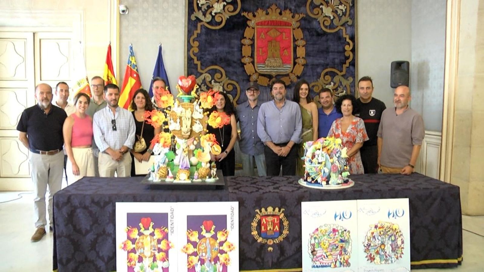 Presentació de les fogueres municipals d'Alacant 2025