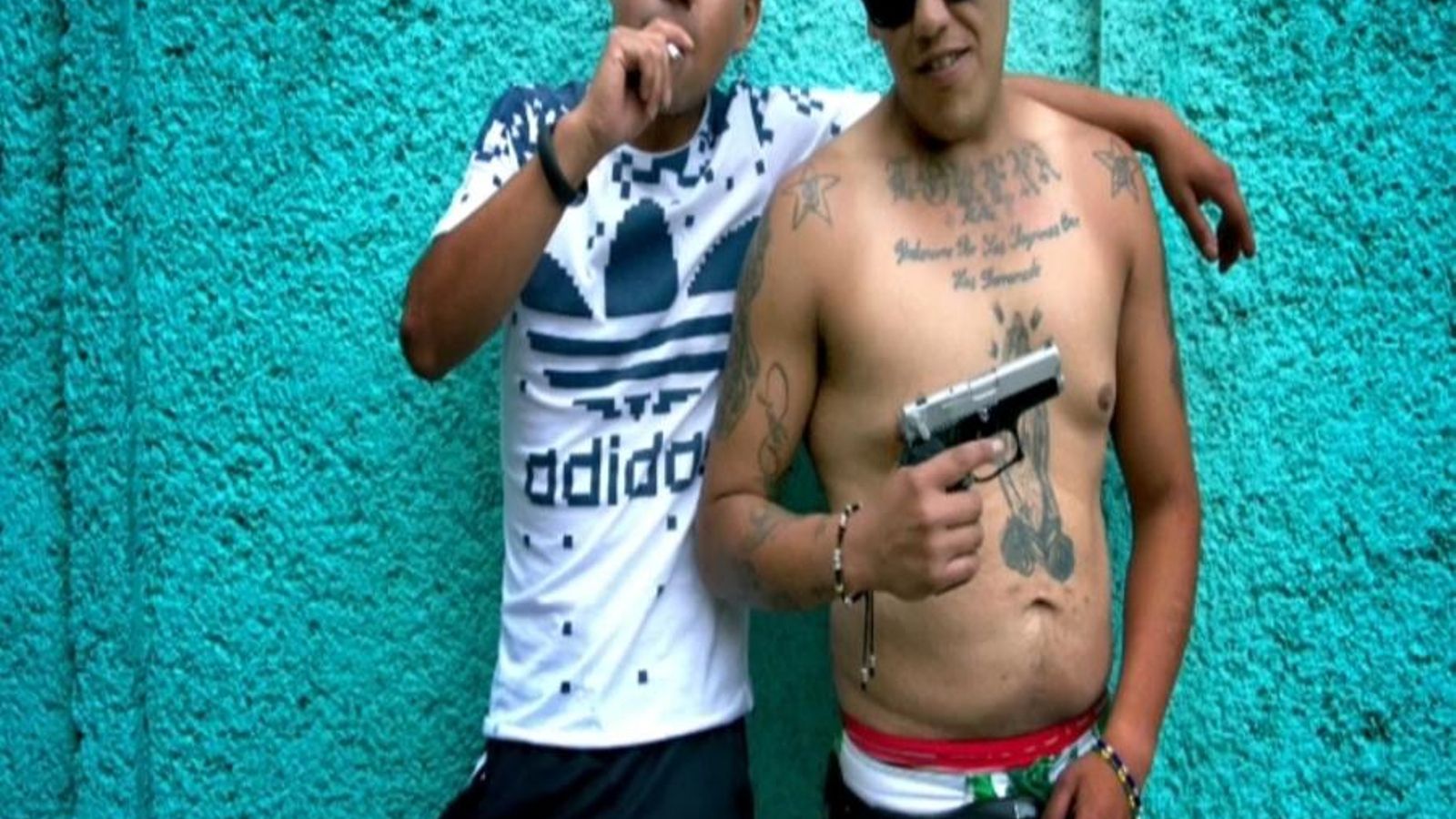 Un documental de Rodrigo Hernándz i Elpida Nikou