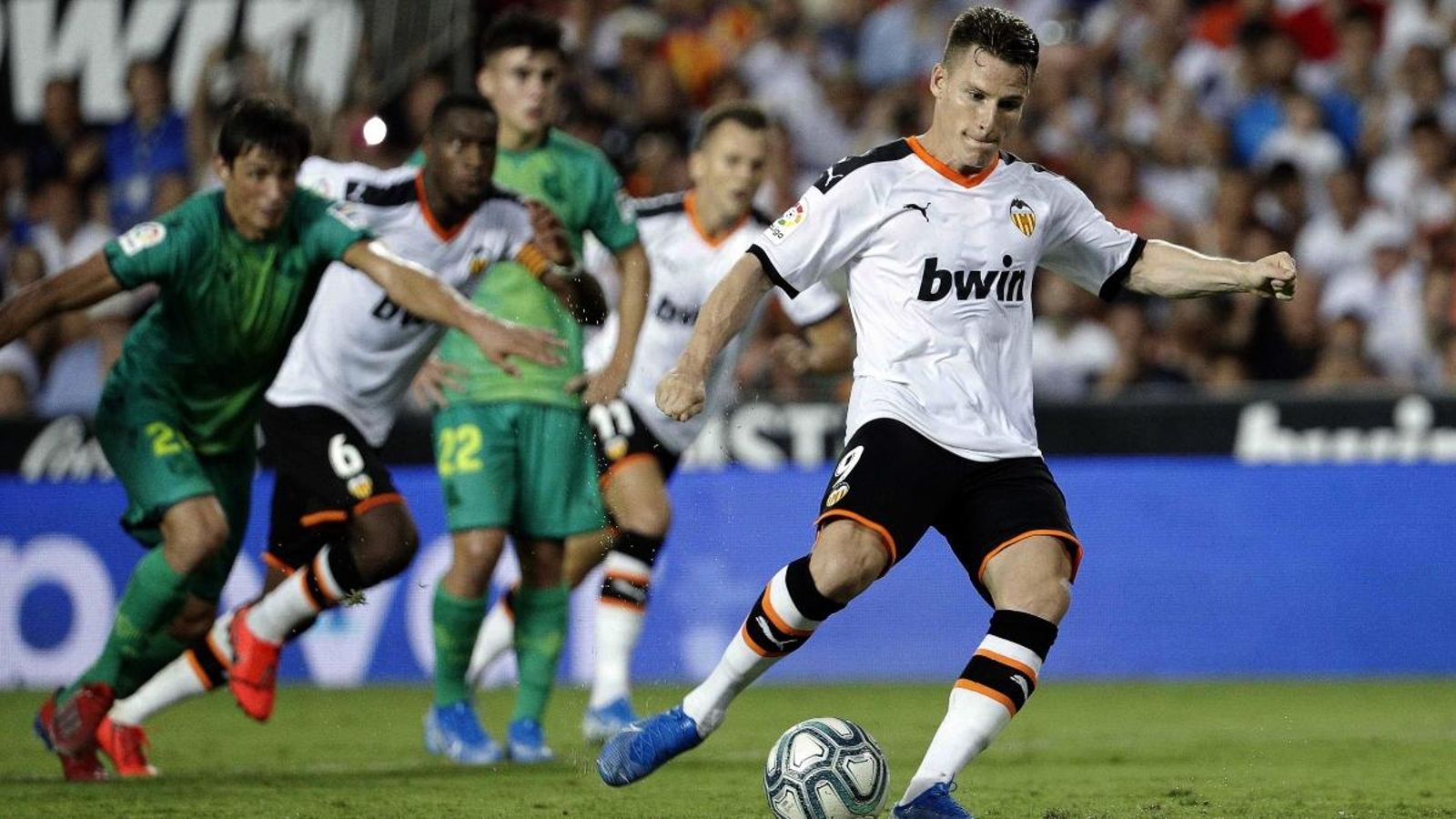 Gameiro, autor del gol valencianista