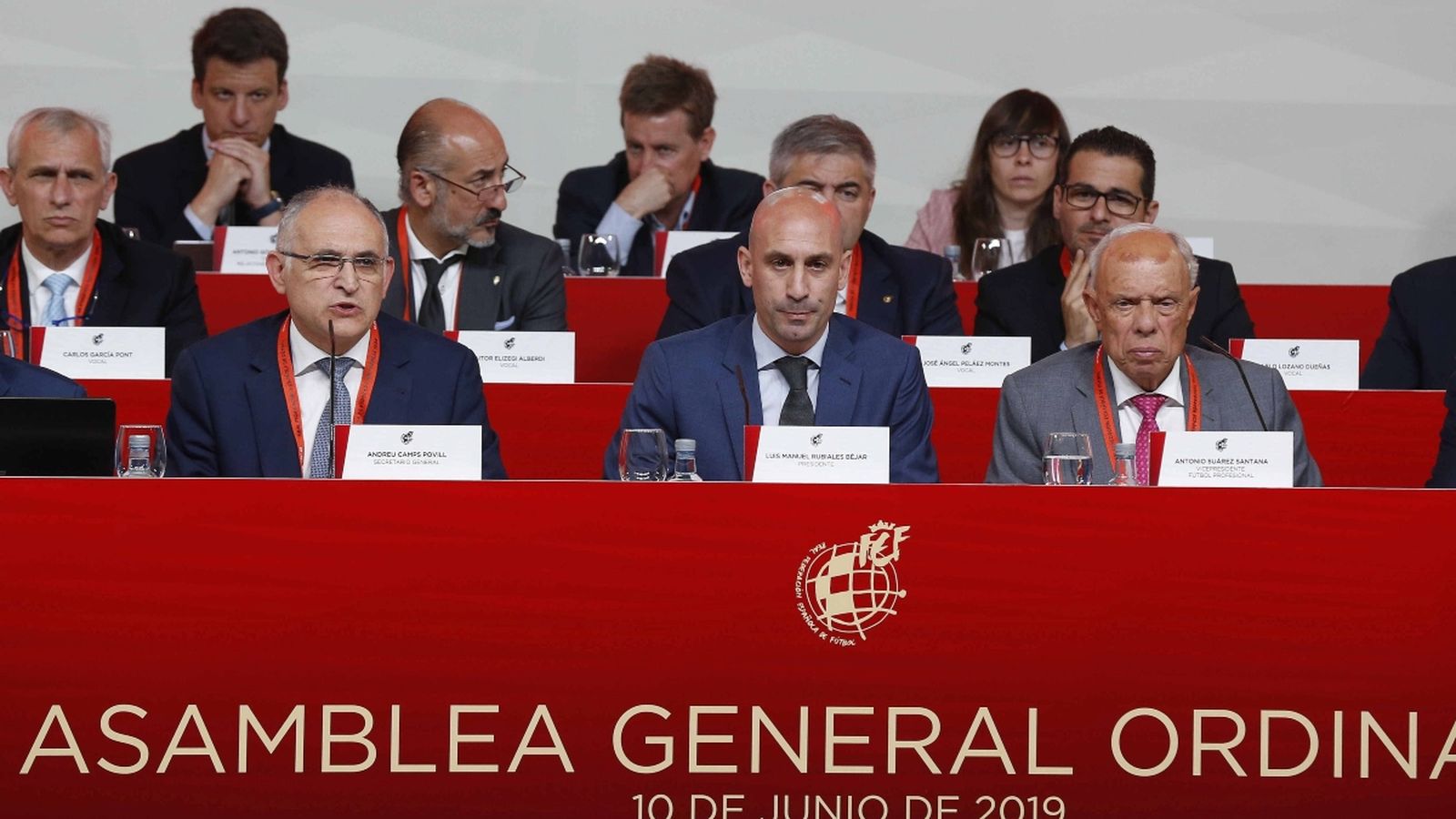 Luis Rubiales, president de la RFEF ha presidit l'Assemblea General Ordinària, en què s'han autoritzat els treballs per a la candidatura conjunta de Portugal i Espanya per a organizar el Mundial de Futbol de 2030