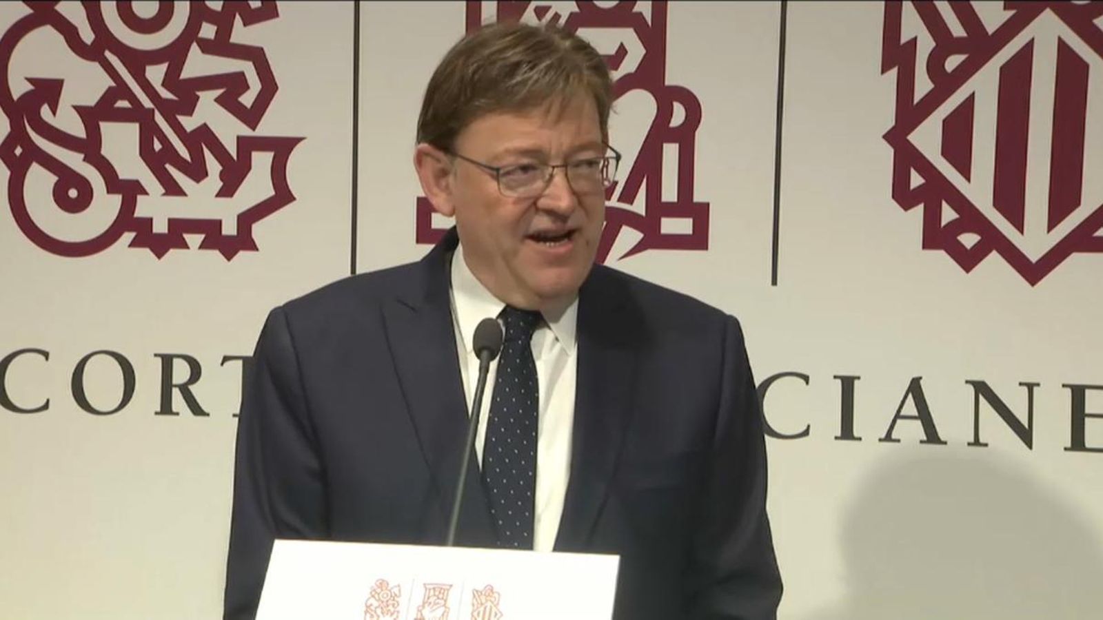 Puig demana \"frenar aquells que volen llevar els drets a les dones\"