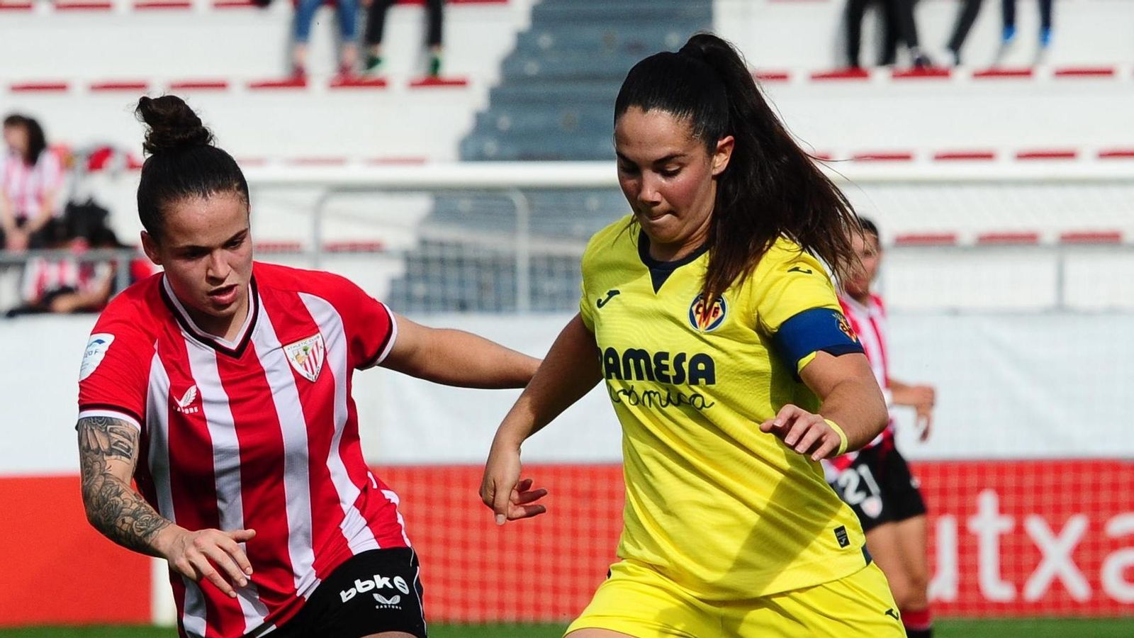 Imatge del partit entre l'Athletic Club i el Vila-real