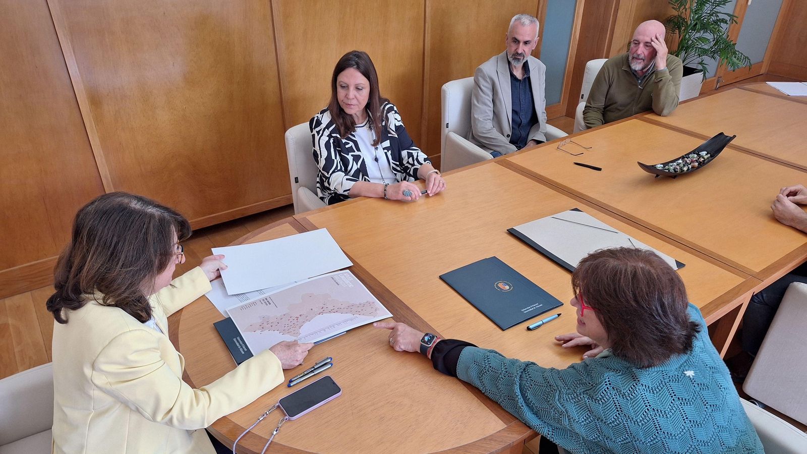 L’AVL i la Universitat d’Alacant signen un conveni de col·laboració