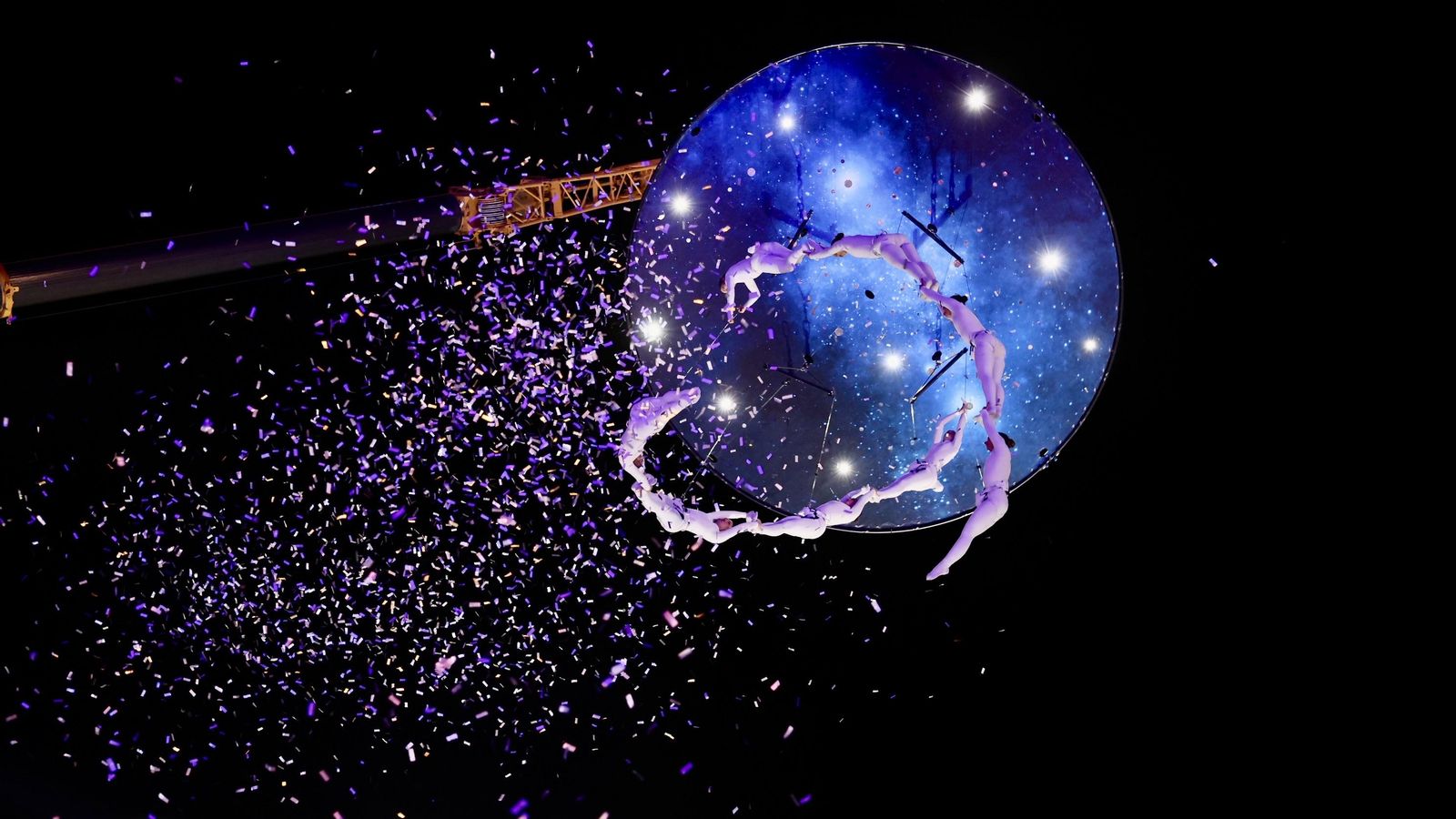 Un dels  moments de la Crida, amb el cos de ball aeri