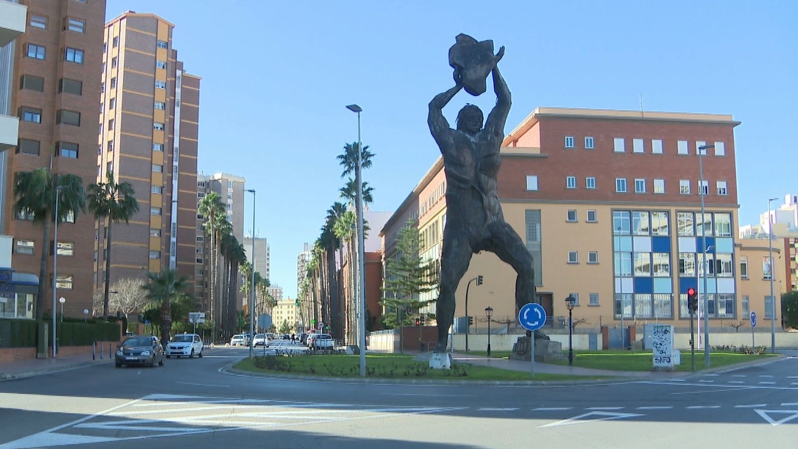 Les obres en l'avinguda del Lledó de Castelló de la Plana desperten el malestar del veïnat