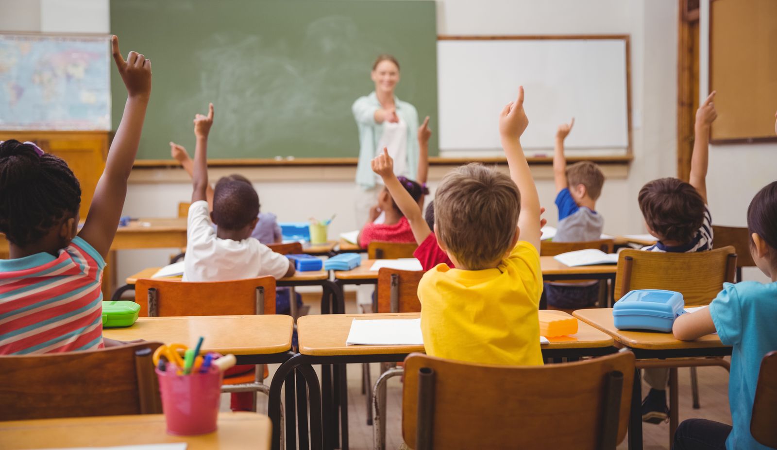 26.05.2023 | Vora una cinquantena de centres escolars valencians es mobilitzen contra la sobrecàrrega burocràtica i laboral