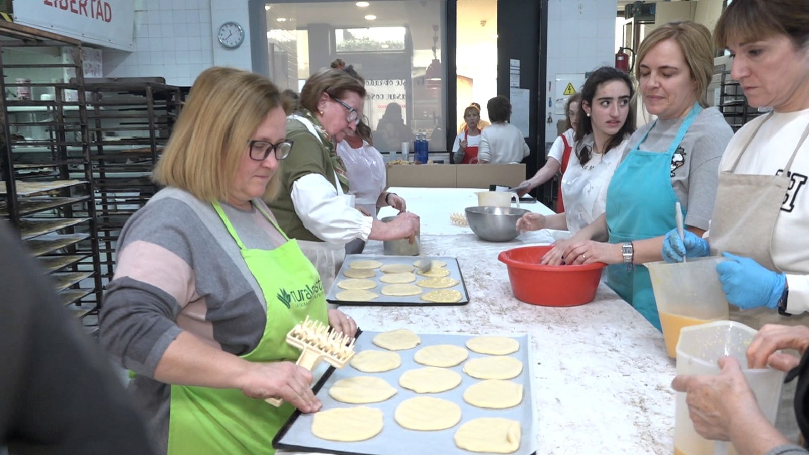 Preparació de les coquetes al forn José María