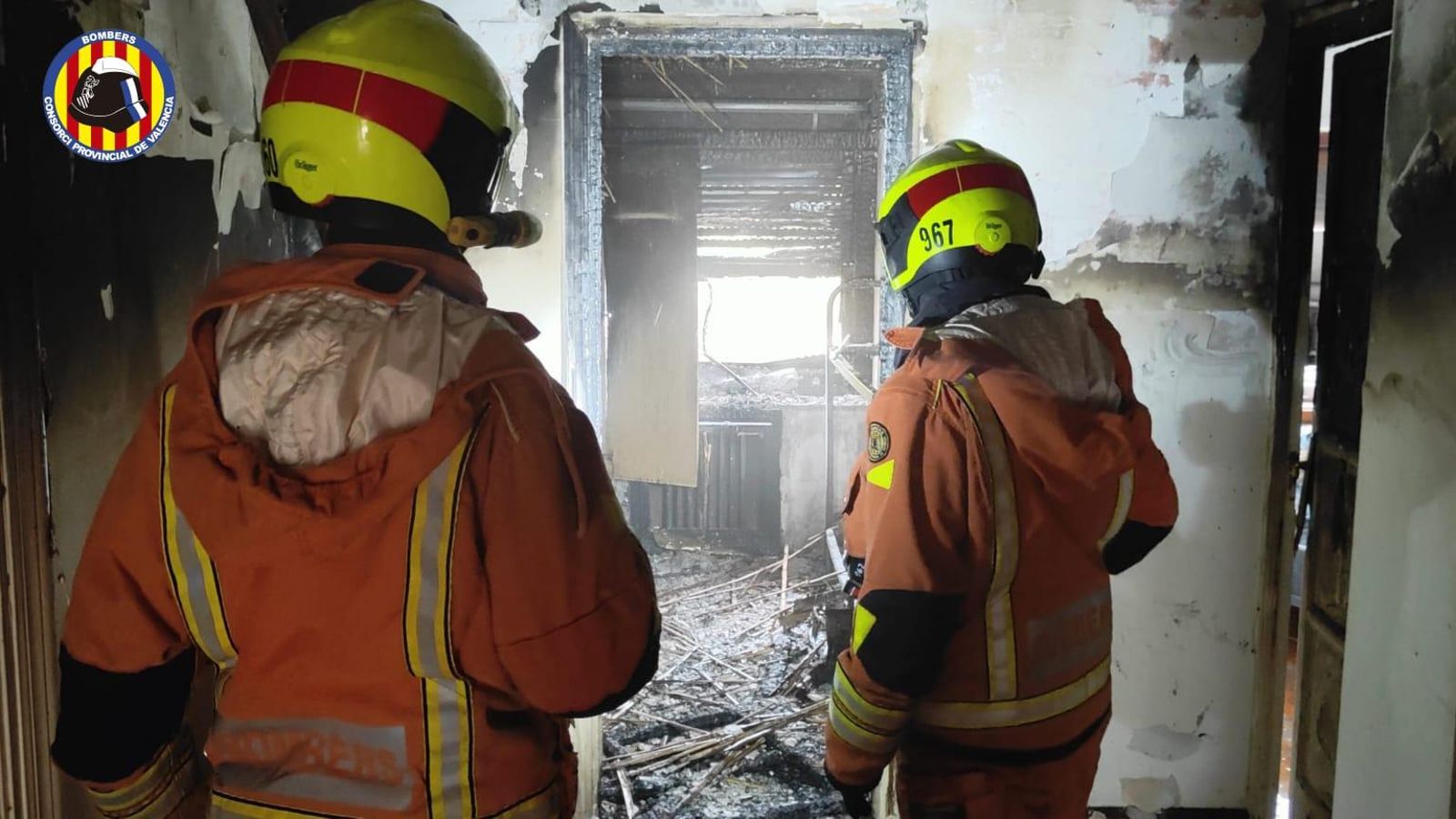 Imatge de l'edifici incendiat