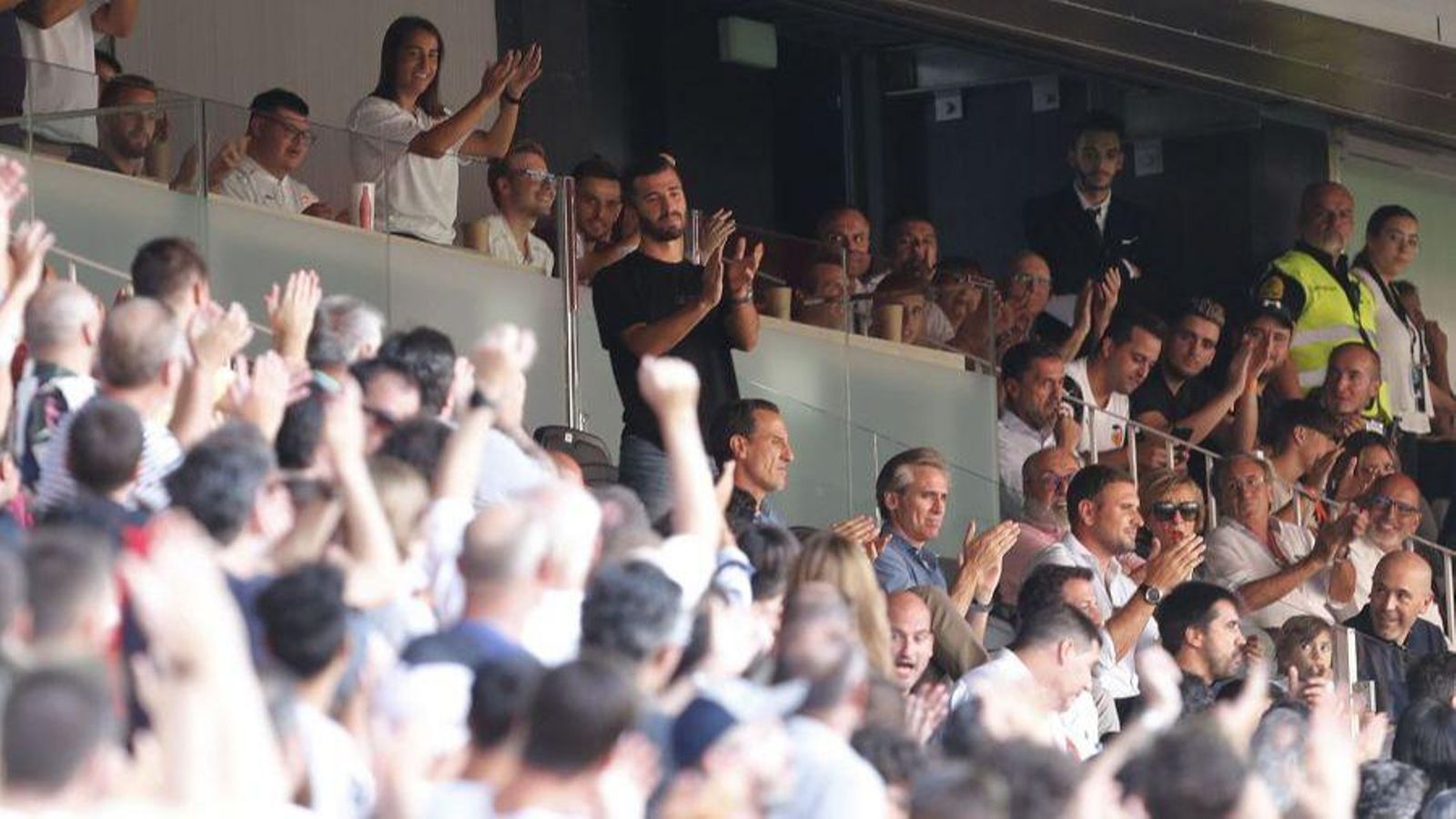 Gayà agraeix el suport de l'afició a Mestalla