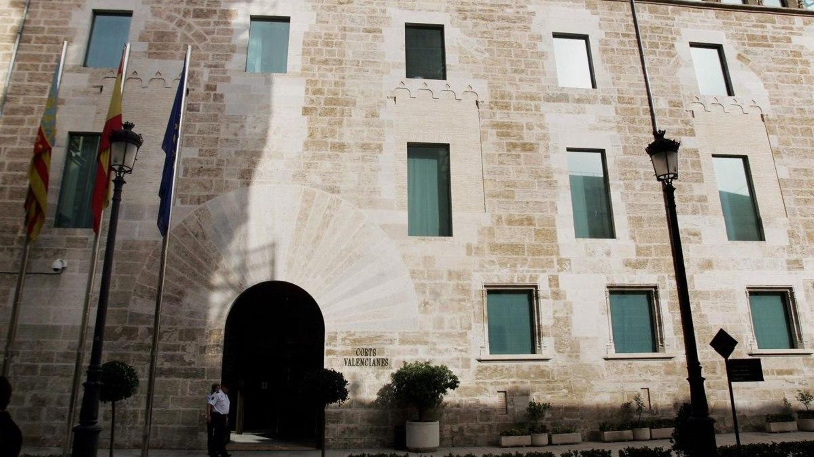 La Diputació Permanent de les Corts vota els tres decrets llei pendents d’aprovar