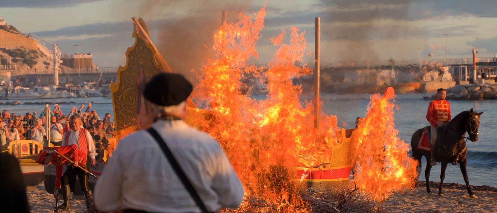 Cremà del llondro a les festes patronals de Benidorm