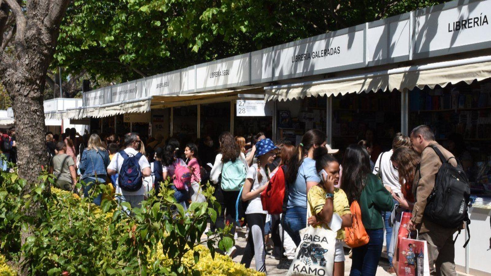 Els jardins de Vivers durant la Fira del Llibre de València
