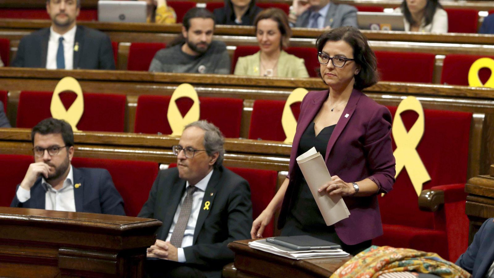 La portaveu del grup parlamentari del PSC, Eva Granados, es disposa a intervenir en el ple del Parlament
