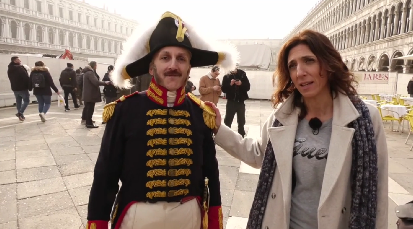 Amb Clara (Alcoi) visitarem el Palazzo Marin, on es troba un dels més exclusius ateliers de disfresses de Venècia