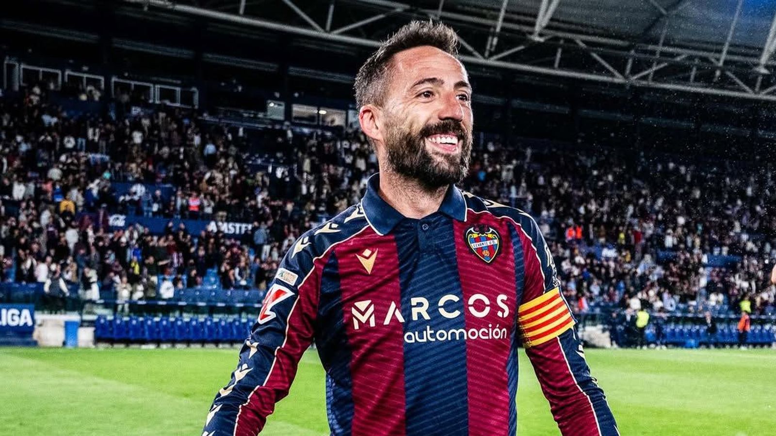 José Morales durant un partit del Llevant