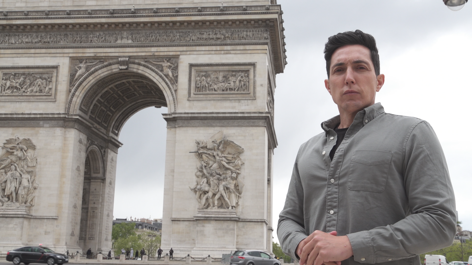 Els equips de Zoom han viatjat a França per a entrevistar la periodista russa Anastasia Kirilenko