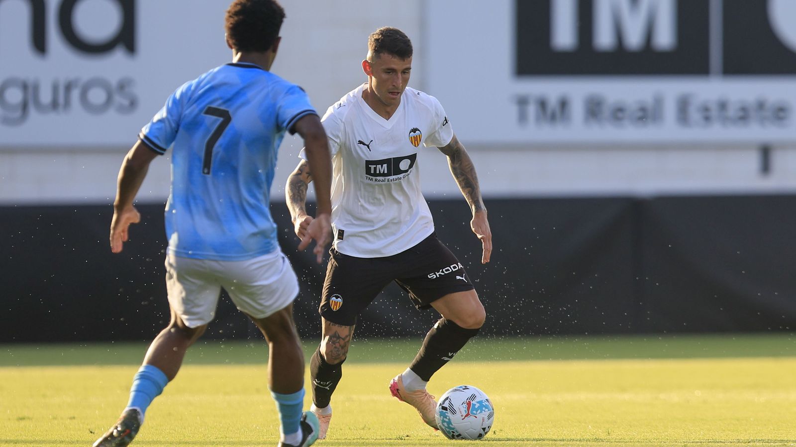 Raba ha jugat el seu primer partit com a jugador del València