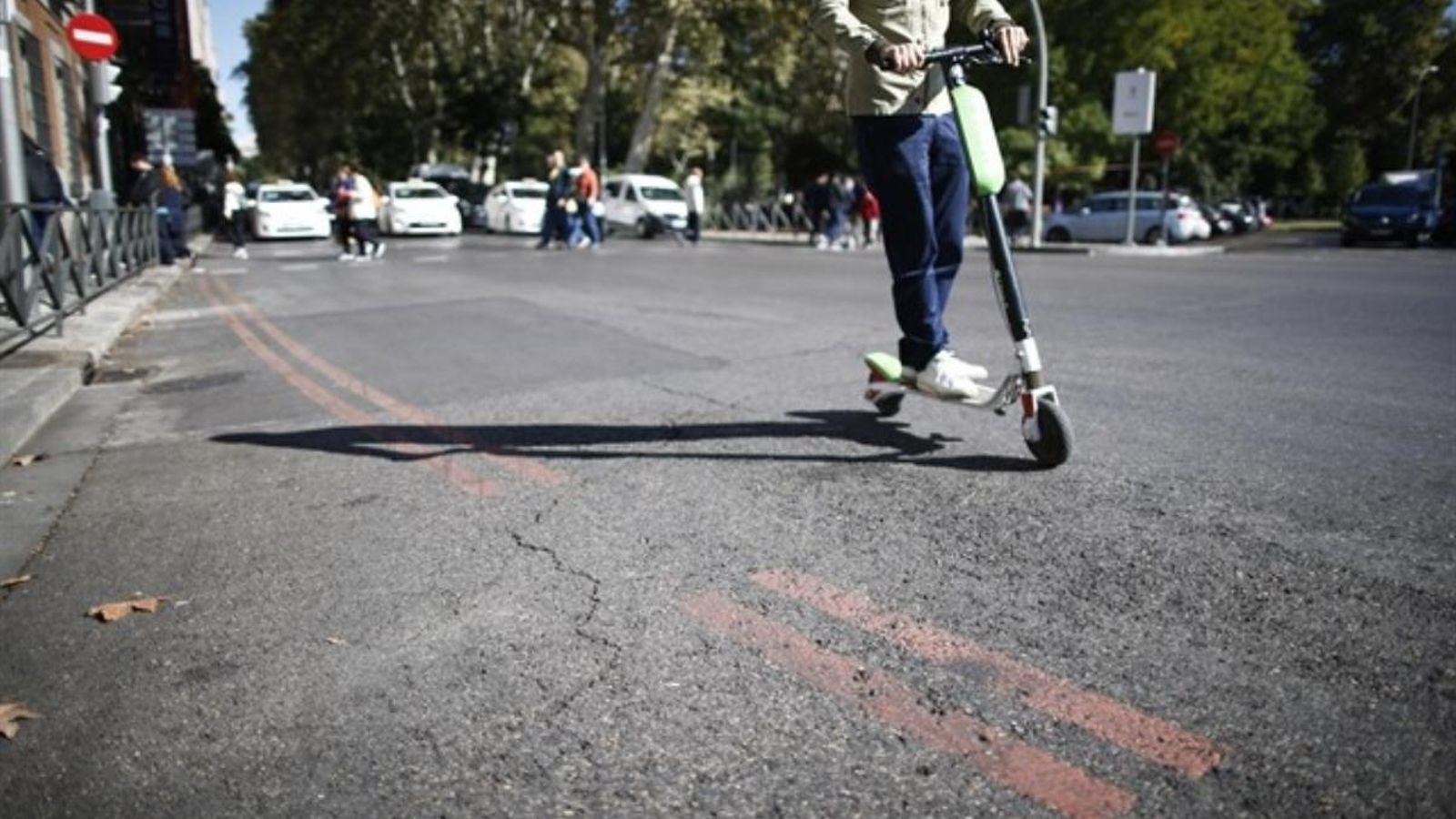 Mor un xic de 20 anys que va xocar en patinet contra una moto