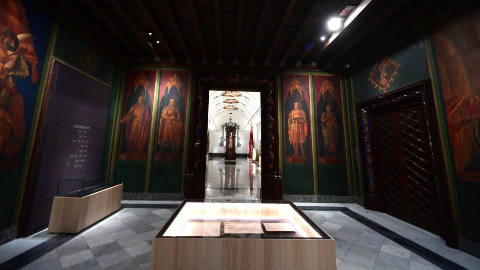 Les sales del Museu Històric Municipal custodien obres d'art relacionades amb l'evolució de la ciutat, però també elements com ara pergamins o documents