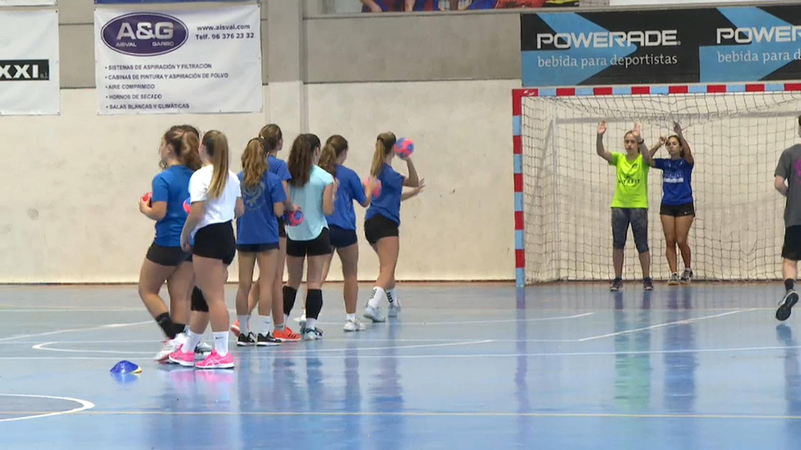 La Generalitat permetrà competir els esportistes alevins i benjamins