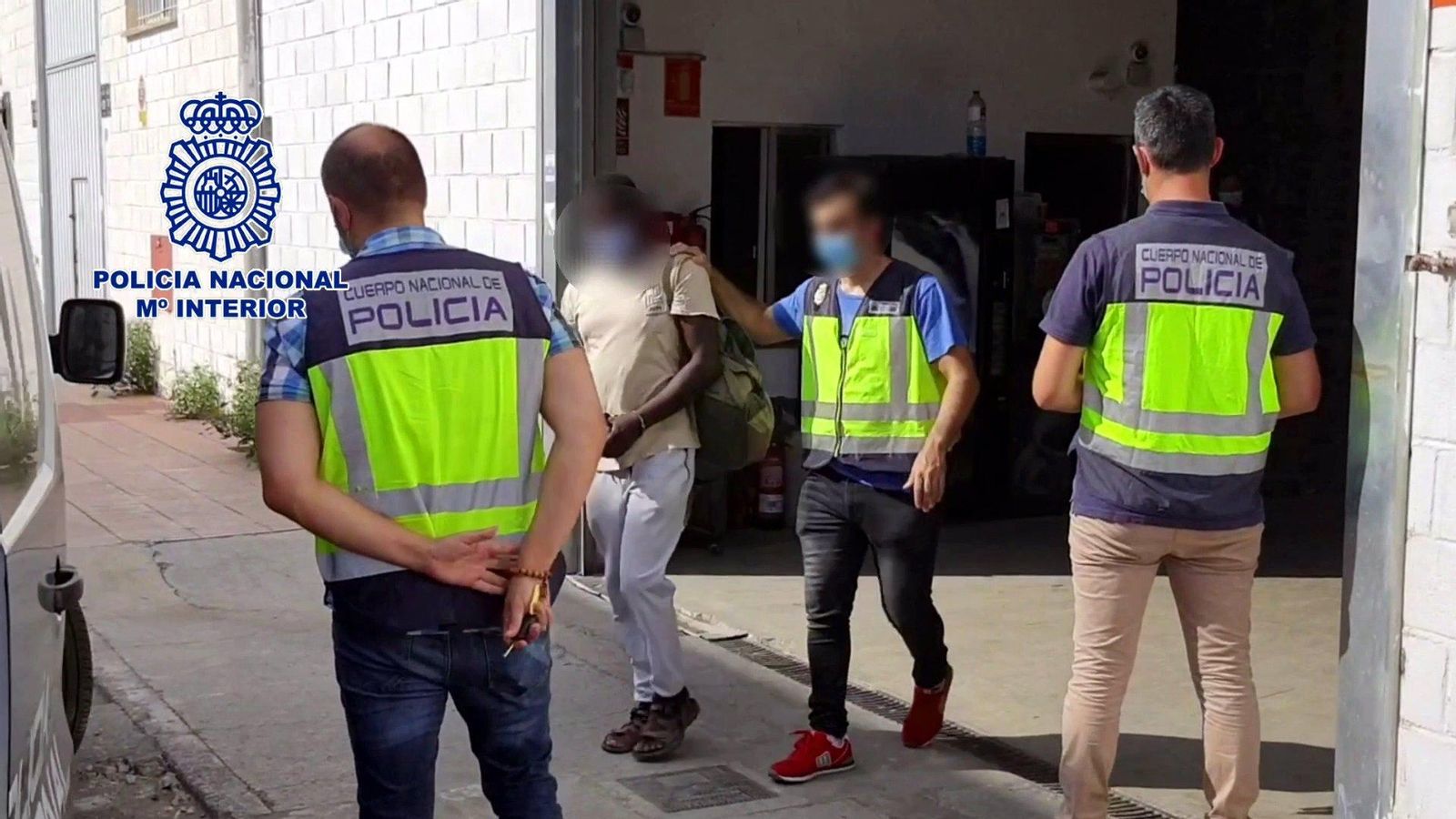 Un dels detinguts en l'operació a Alacant