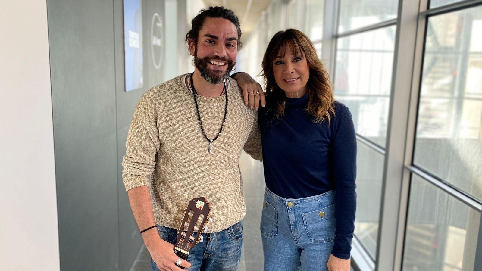 05.02.2025 | Música en directe amb Arturo Moreno