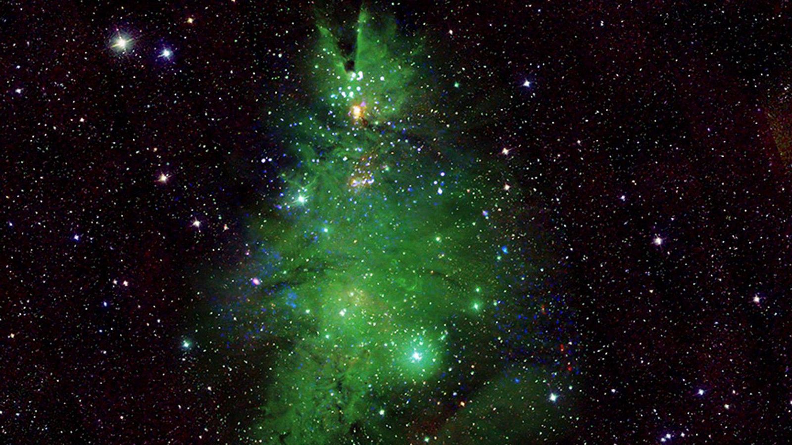 Grup d'estreles captat per la Nasa que l'observadors astronòmics associen amb un arbre de Nadal